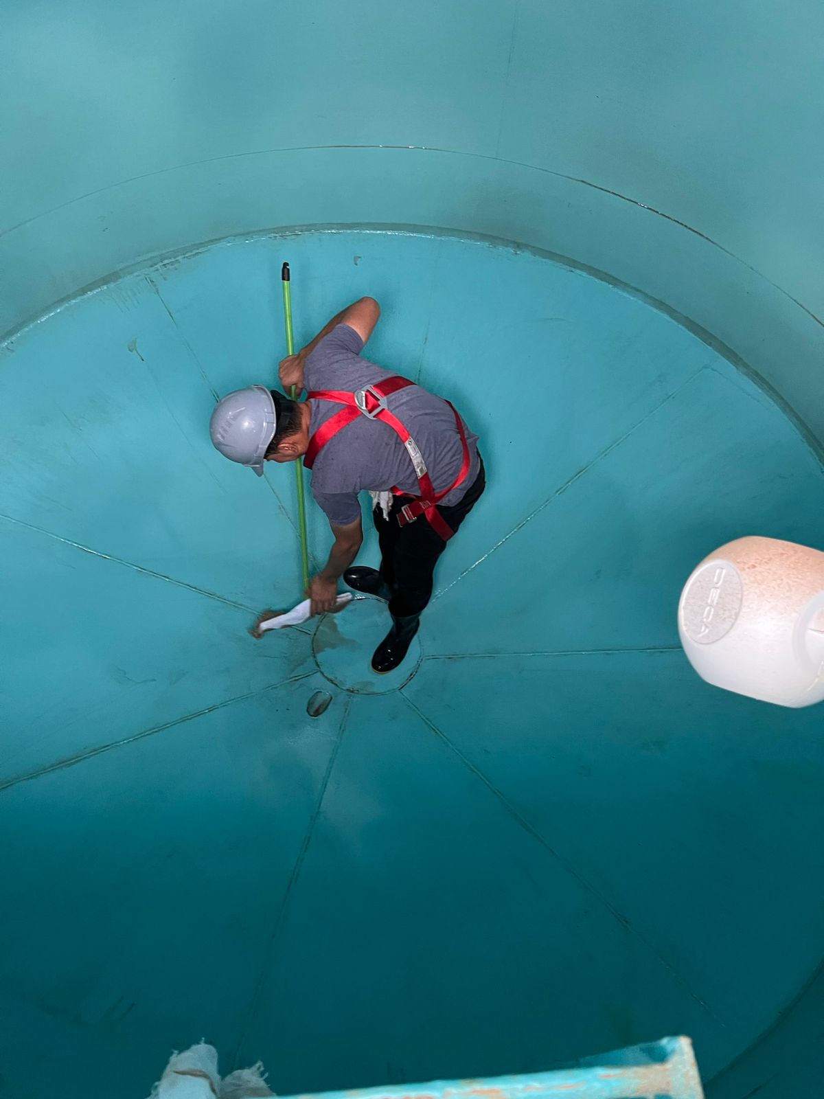 Limpeza de Caixa de água residencial